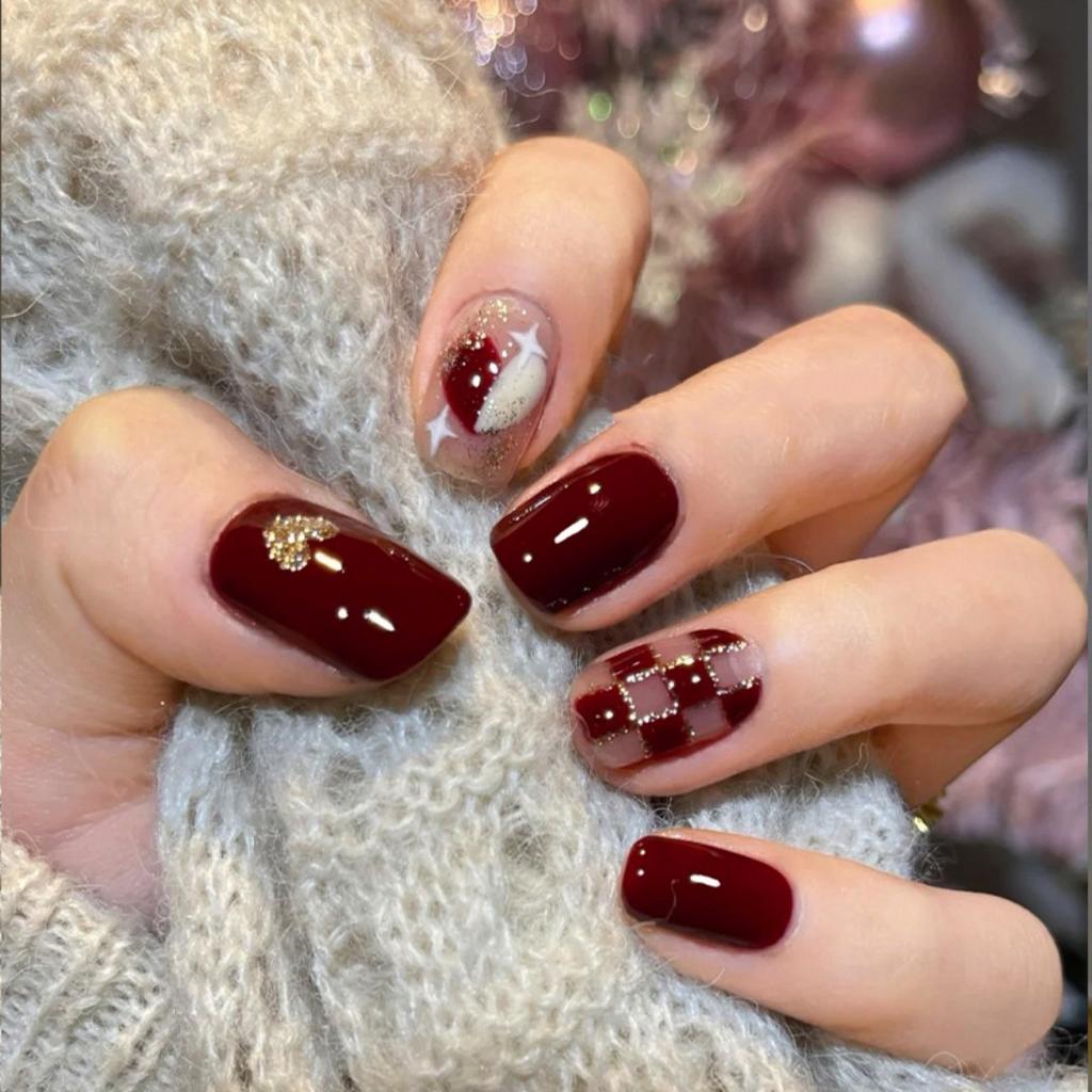 24Pcs Red Sweetheart White Checkerboard Press On Nails Removable Fake Nail Tips Art Acrylic Manicure