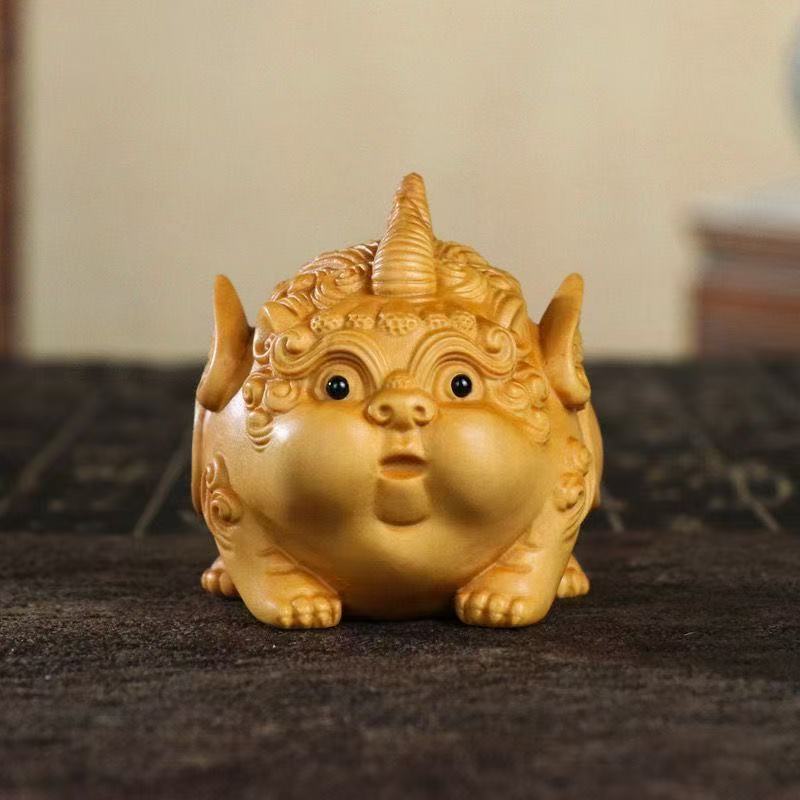 Wood carving Unique Pixiu Sculpture Statue for Good Luck and Fortune Animals Handcrafted Artwork Office or HomeDecor Feng Shui