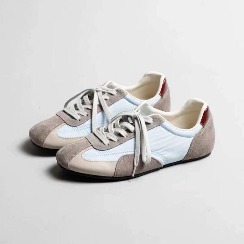 Niche retro round head flat bottom German training shoes women's new versatile summer breathable soft sole casual Forrest Gump shoes