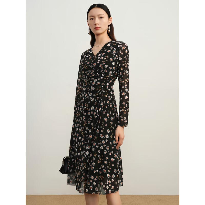 JUZI Annakou Elegant V-Neck Floral Chiffon Dress