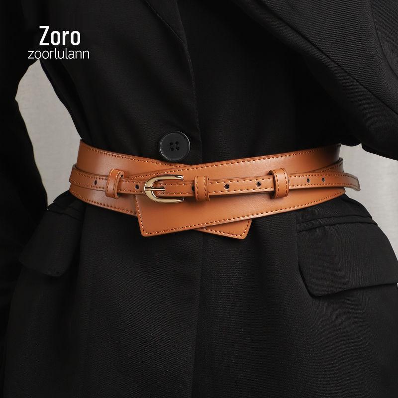 Women's Black Leather Two-Way Belt: High-End, Fashionable Dress Accessory with Wide Waist Seal and Suit Jacket Pairing.