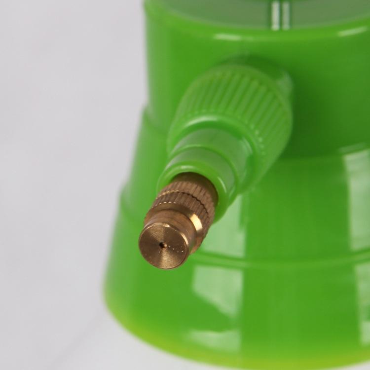 2L Plastic Garden Watering Sprayer Pressure Type Watering Can Car Wash Spray Household Disinfection Flowers Plants