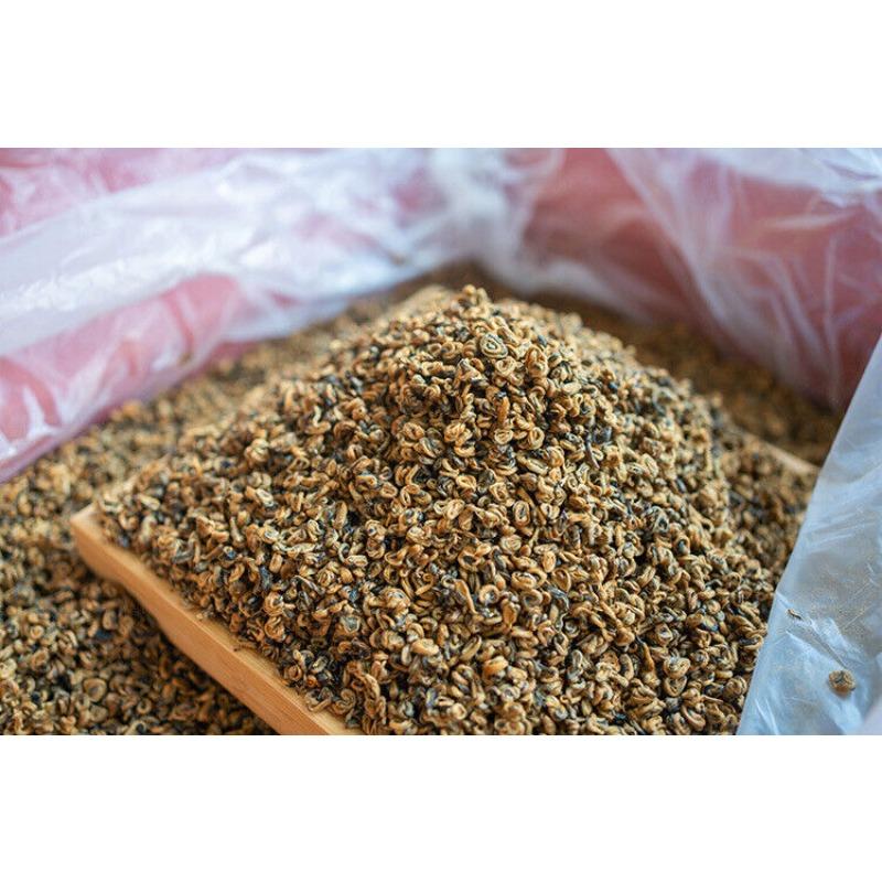 Чай Фэнцин Дянь Хун Золотая улитка Весенний чай Юньнань Черный чай Красная улитка Золотой — фото 5