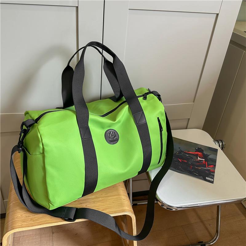 

Short-distance travel bags Women s light luggage bags Men s business travel large-capacity handbags Travel fitness training bags зелений