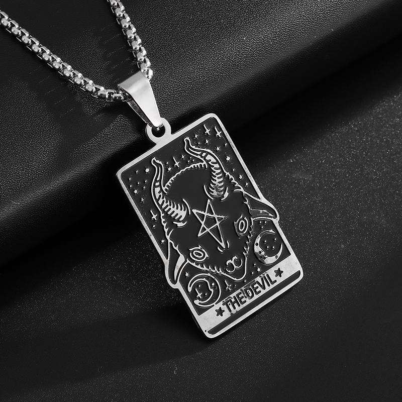 Exquisite Stainless Steel Personalized Celtic Wolf Head Pendant Necklace Men's Simple Jewelry Accessories