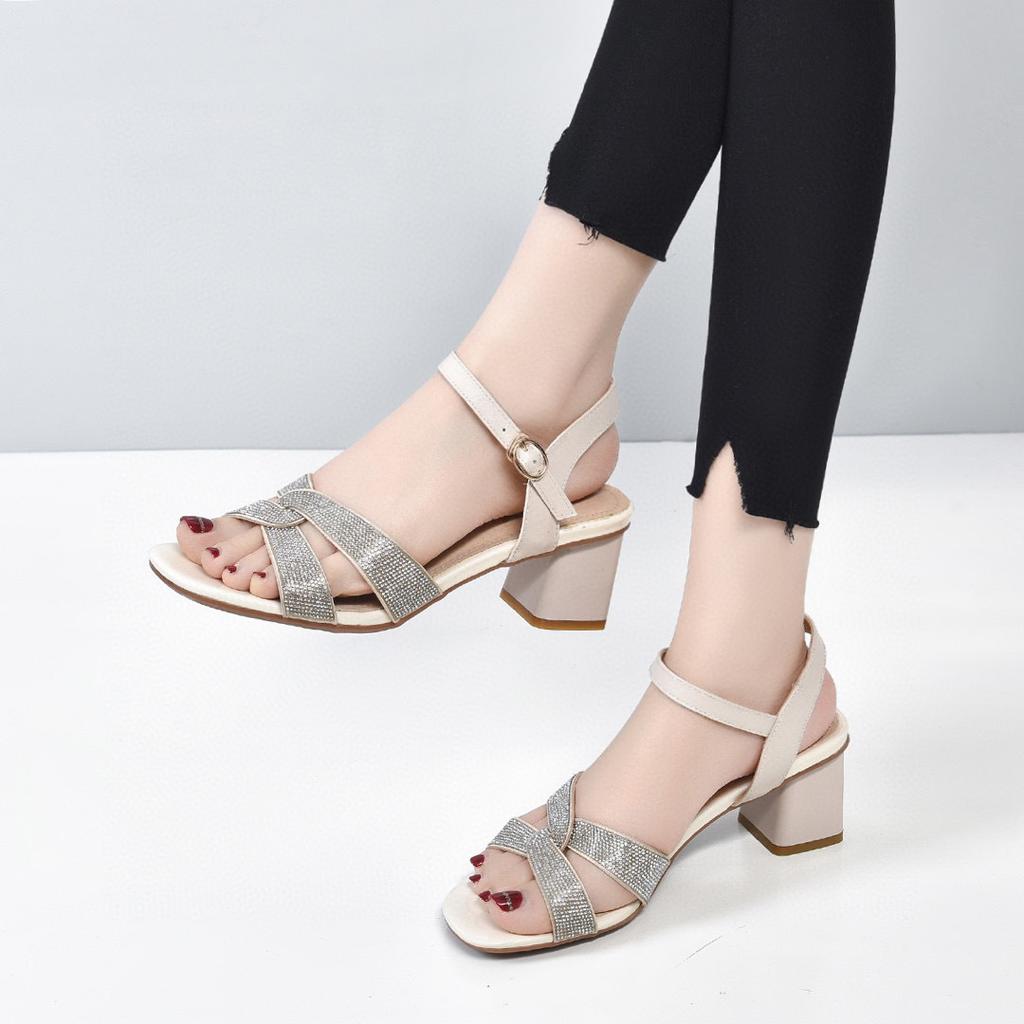 High-heeled sandals women's shoes 2025 summer open-toed square-heeled one-word buckle sandals simple rhinestone mid-heel cowhide fairy shoes