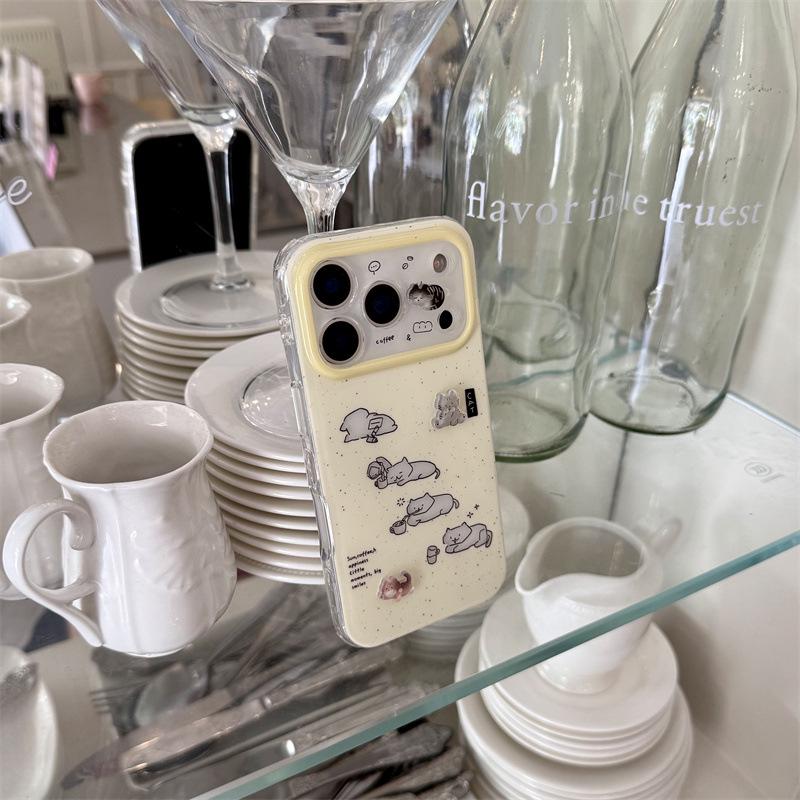 Yellow Ink Splash Hollow Cat iPhone 17/16 Pro Max/15 Pro Case - Premium Design