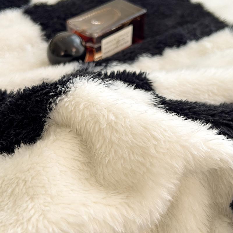 Checkerboard Double Layer Fleece Blanket Autumn Winter Warm Thick Plush Blanket for Bed Single Double Fluffy Soft Throw for Sofa