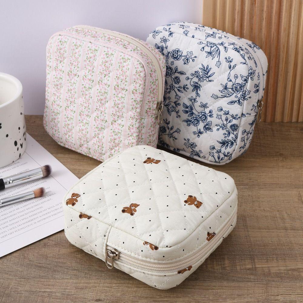 Cute Quilted Sanitary Napkin Organizer Bag Cotton Large Capacity Women's Mini Clutch Bag Zipper Keychain Earphone Coin Purse