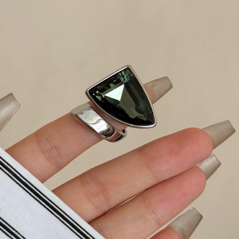 

Trendy Triangle Dark Green Ring - Gold/Silver Color Statement Cocktail Ring for Women Fashion Jewelry