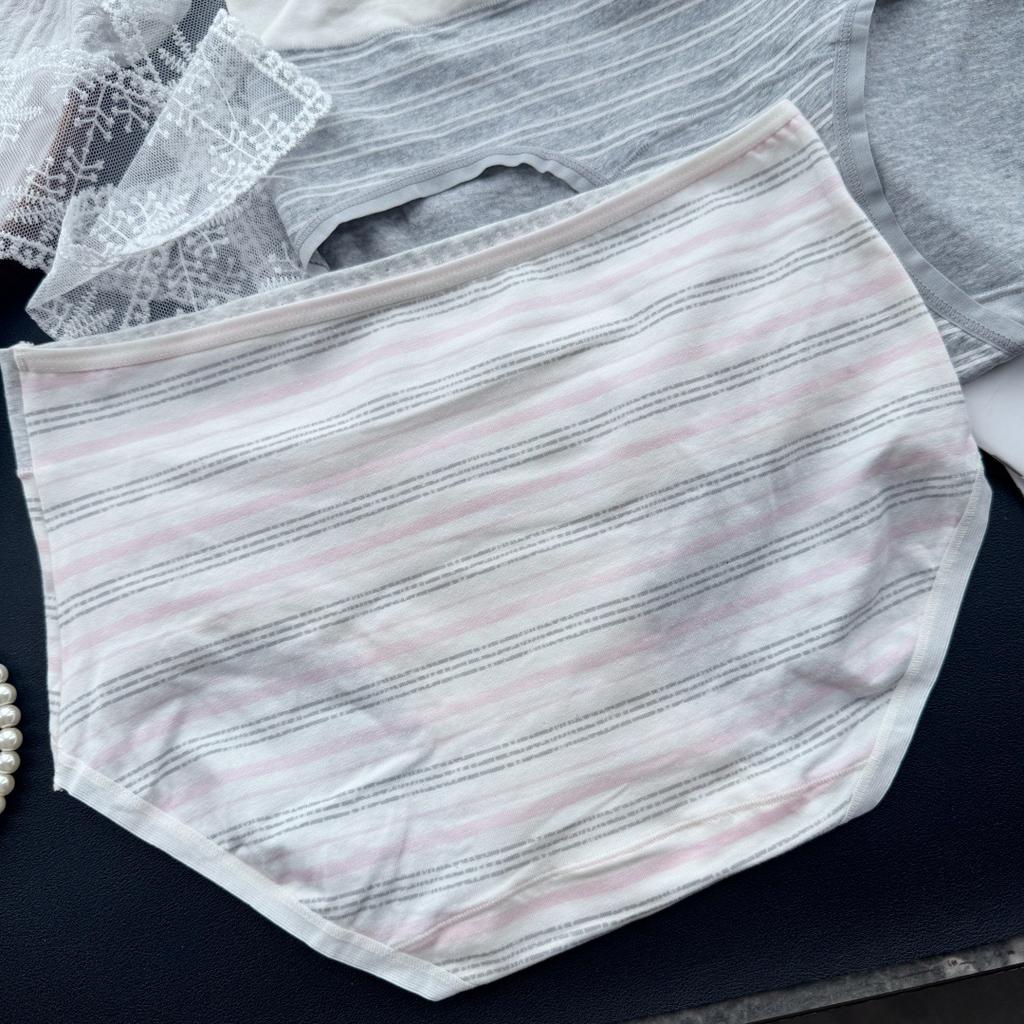 Women's Spring and Summer Striped Cotton Comfortable Briefs