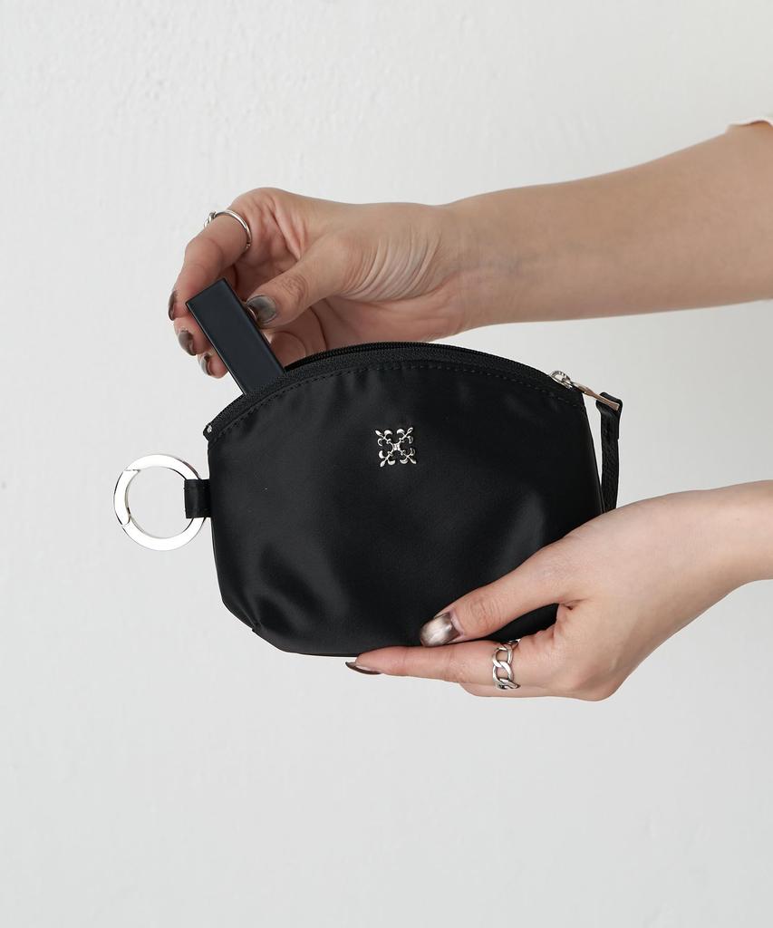 Round Flat Pouch with Carabiner RUZ1051189A0010 Free Light Gray [Rashit]