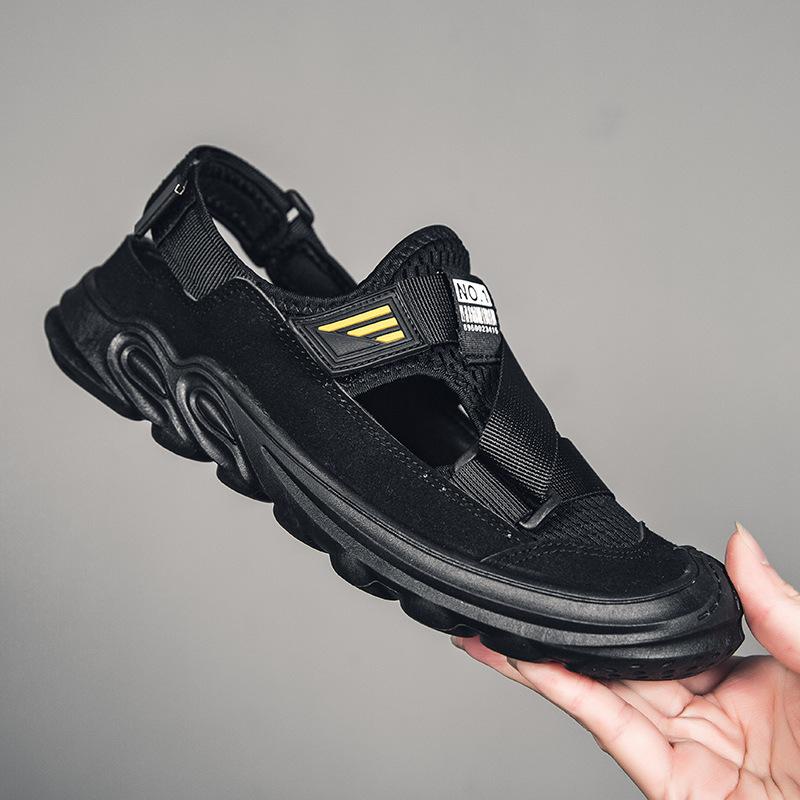 

2021 summer new traceway men s shoes beach shoes men s sandals hollowed out casual breathable spot beach fashion slippers 39 чорний