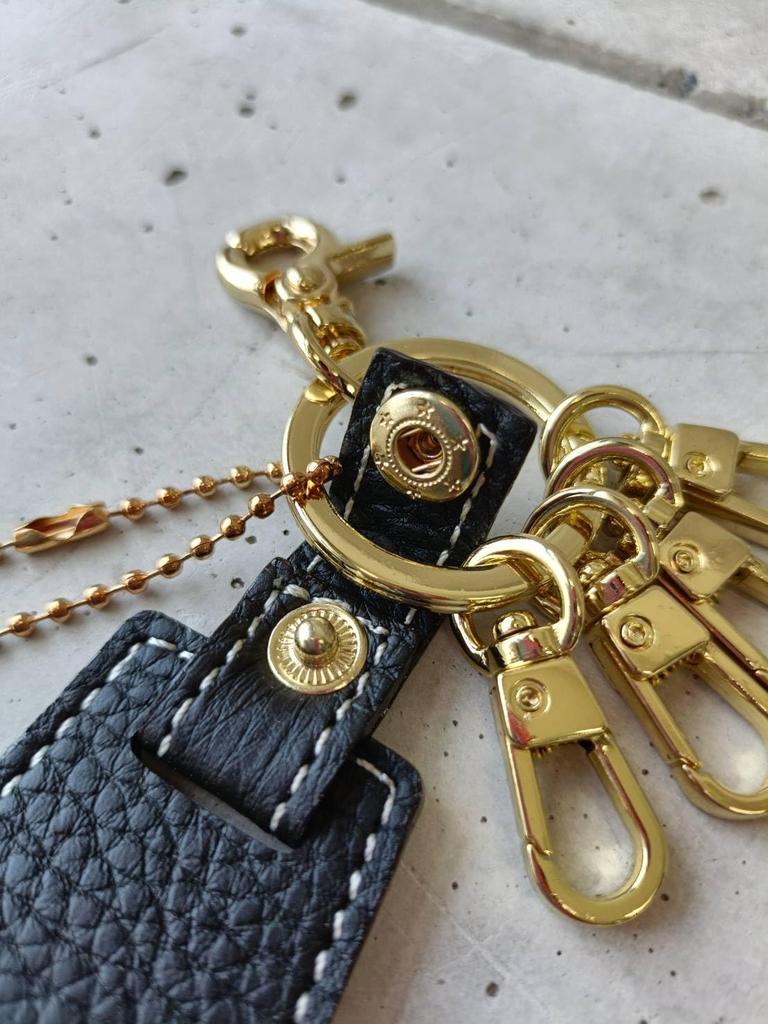 [mauve] Genuine Leather Mini Key Ring, Shrunken Calfskin, Women's, Petite Size with 5-Ring Snap Hook (Grey Beige)