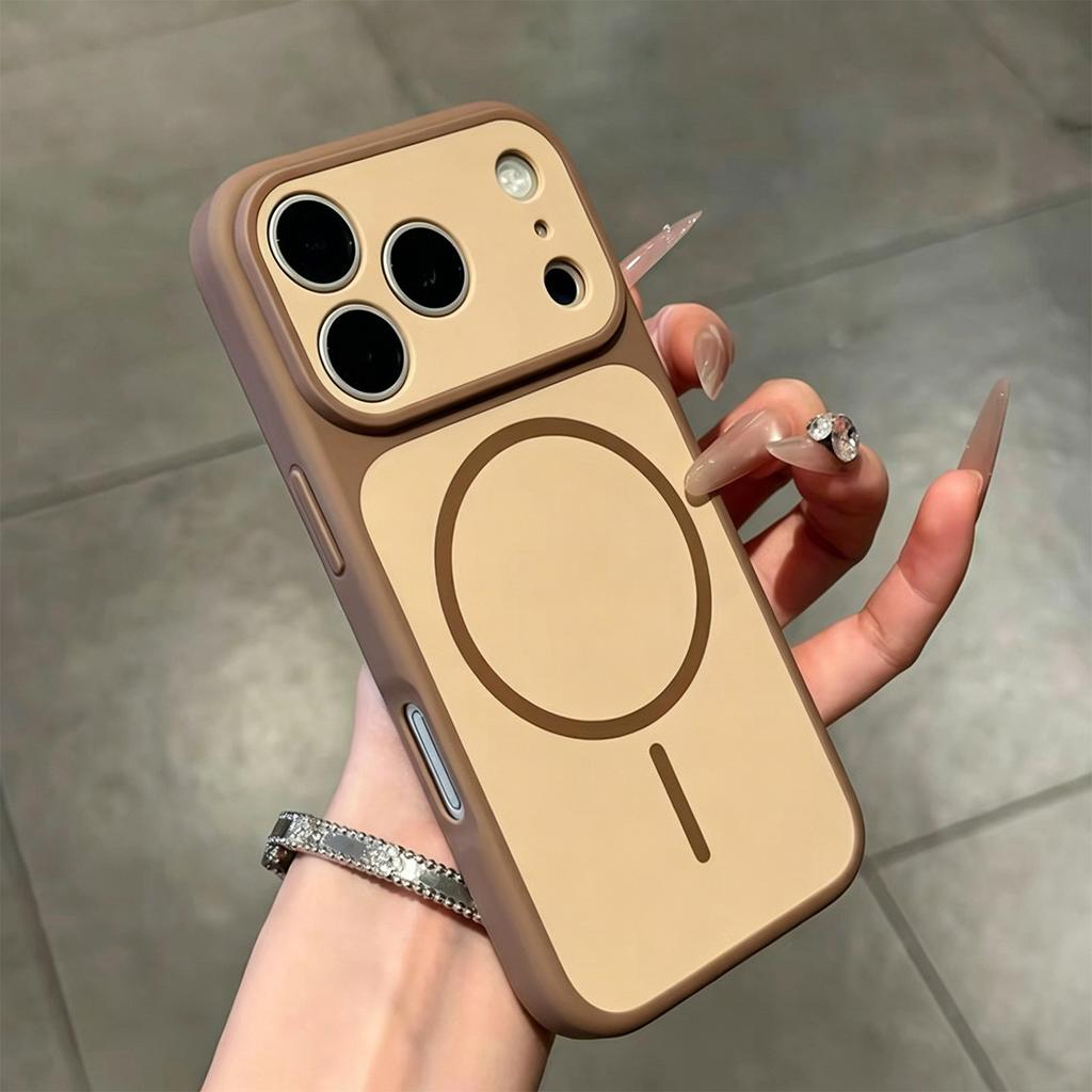 Applicable to iphone17 mobile phone case fashionable cartoon apple 16promax lens trendy women 15 seconds magnetic case