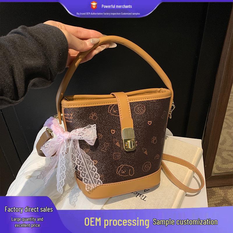 

2025 Fashion High-Quality Women s Large Capacity Casual Crossbody Shoulder Handbag кавовий