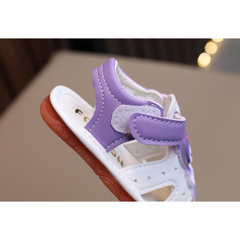 Summer new baby sandals girls' baby shoes squeaky shoes cartoon light-up shoes 0-1 year old girls' walking shoes