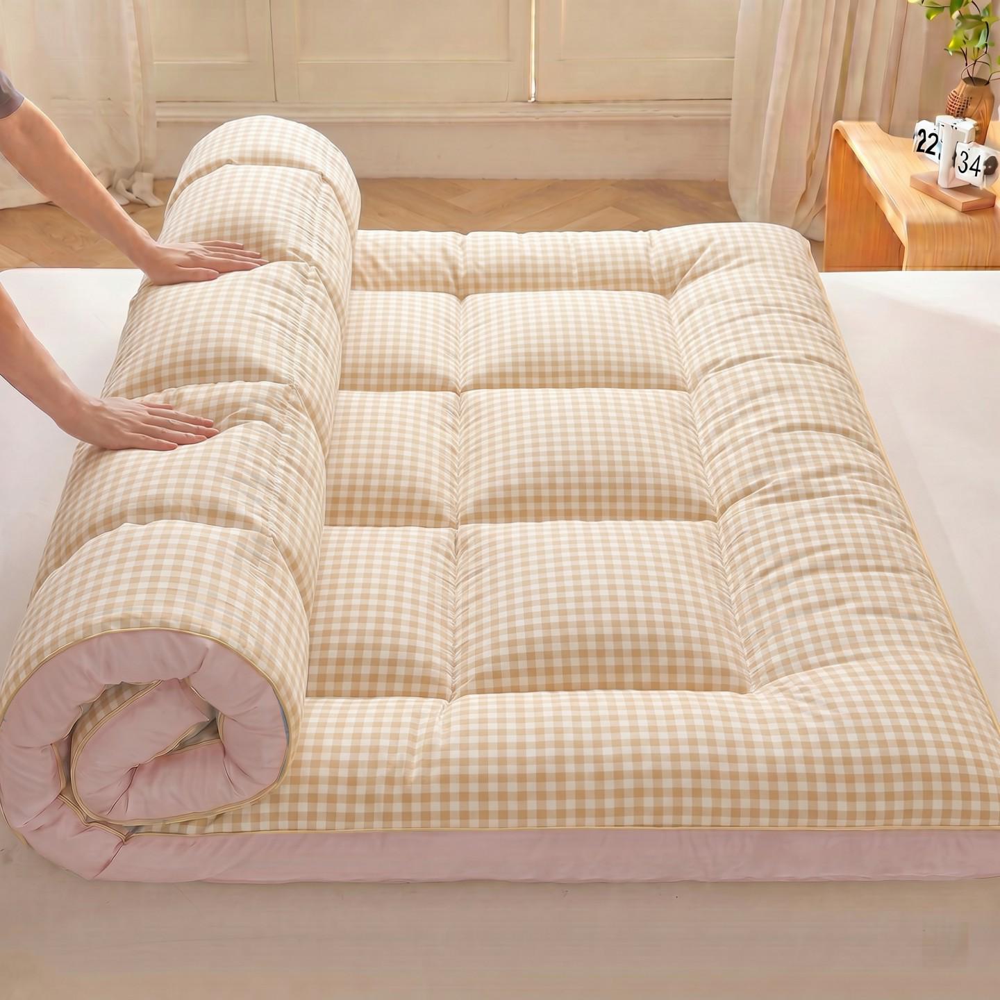 Plush 3D Dorm Mattress Pad -