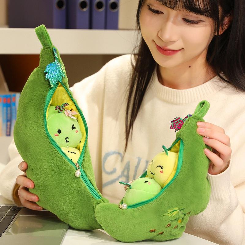Simulation and Creative Edamame Doll Cute Caterpillar Baby Plush Toy Pod Doll Pendant Gift Girl