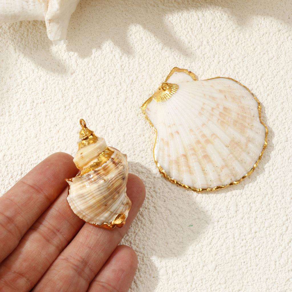 2 PCs Shell Pendants Gold Plated Scallop Conch Ocean Jewelry Charms For DIY Necklace Earrings Jewelry Making Findings