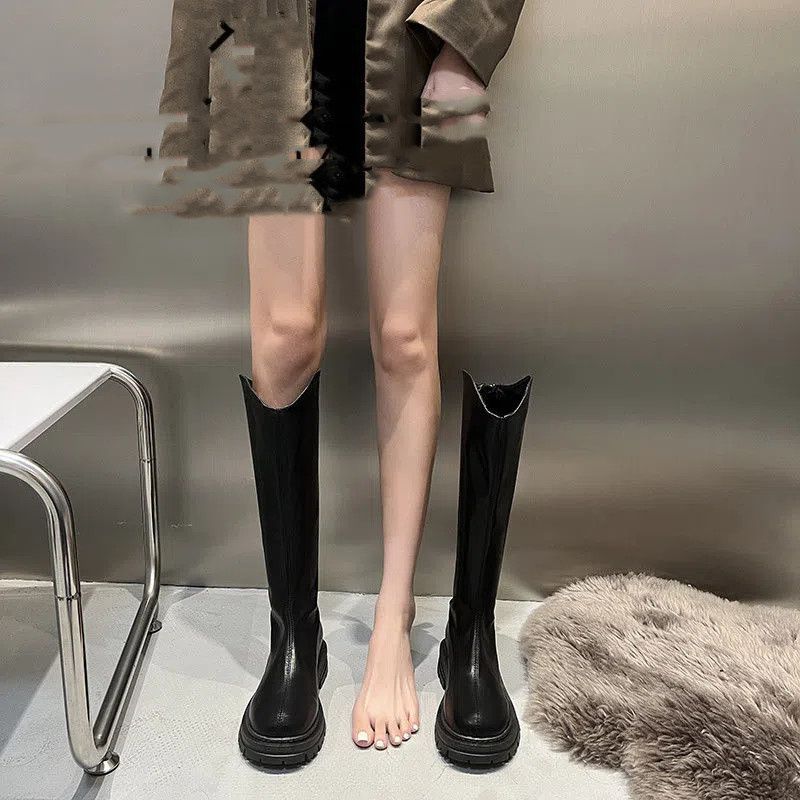 White long knight boots 2025 new Martin boots autumn and winter women's shoes medium tube high tube fashion medium heel long boots