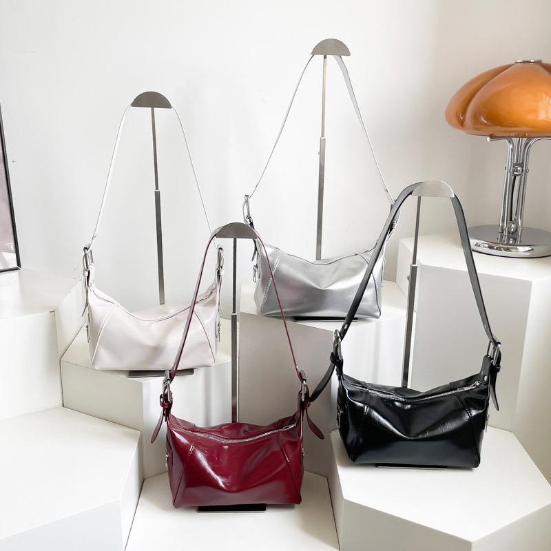 Niche Simple Design Armpit Bag Small Fresh Women's Bag Casual Fashion Versatile Shoulder Bag Messenger Bag