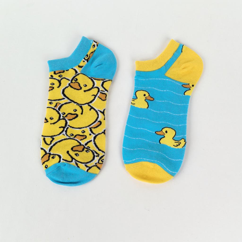 1 Pair Women's Cartoon Cute Duck Design Ankle Socks AB Colorful Playful Style Soft Breathable Fabric for Daily Wear