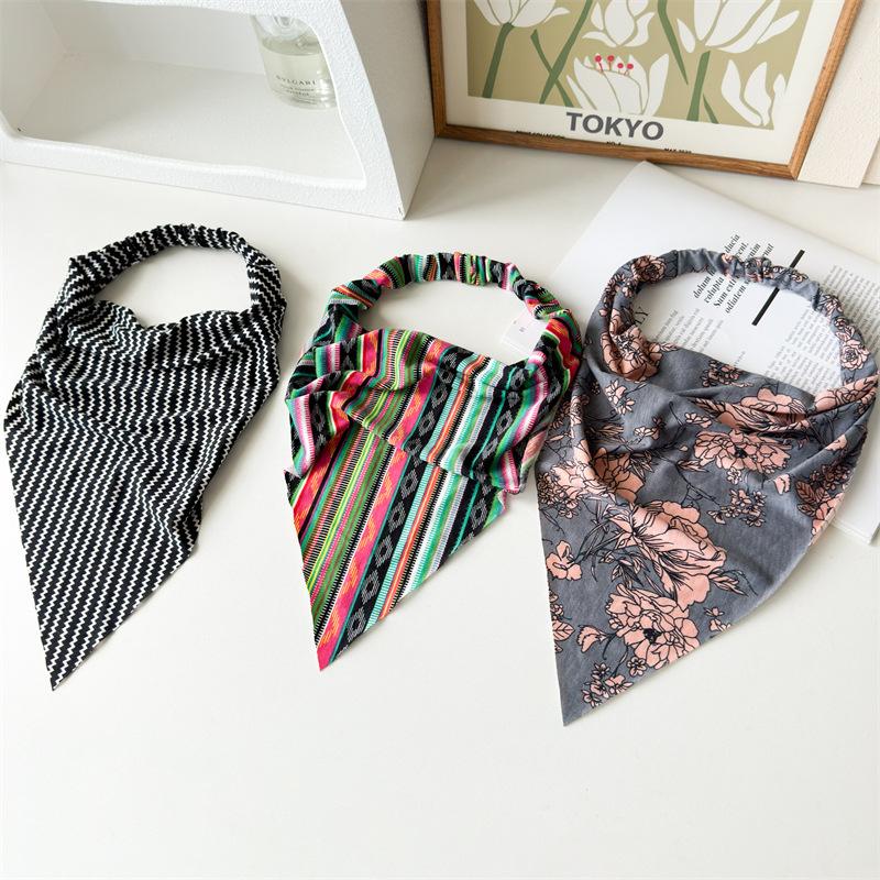 Blumen-Dreieck-Bandana Stirnband Damen Vintage-Stil Haaraccessoires für Sommerurlaub Strand Haarschmuck