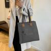Large capacity canvas bag women's 2025 autumn and winter casual fashion shoulder bag alphabet commuter class tote bag