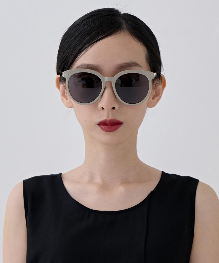 Nobiseudokyo [Howard] Aubade Sunglasses