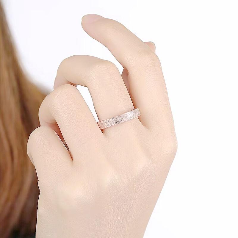 ins high-end fashion titanium steel matte ring women, light luxury niche poor rate ring hand jewelry