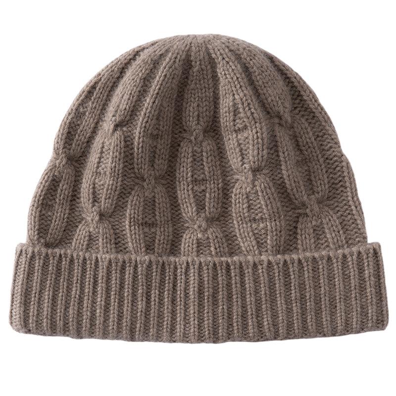 New cashmere hat is soft and warm, simple and fashionable versatile casual women's knitted hat, cycling cold hat