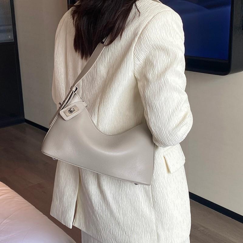 Hot Genuine Leather Women's Bag High-end French Style Armpit Trendy Pillow Top Layer Natural Drop Shoulder Women