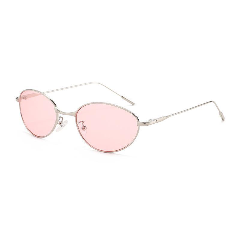 2026 European & American Retro Cat Eye Sunglasses: Street Style Slimming & Sun Protection for Women