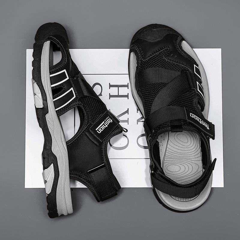 Fashion Summer Fashion Men Sandals Men Flat Heel Casual Comfortable High Quality Beach Shoes Men Business Office Sandals