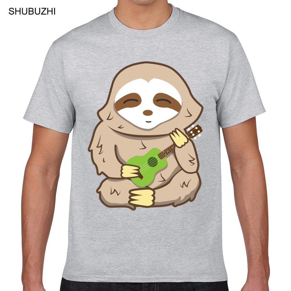 

Tops T Shirt Men sloth playing ukulele uke insturment Funny White Print Male Tshirt fashion tshirt men cotton brand teeshirt S