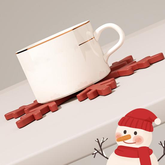 4Pcs Christmas Tree Coasters with Base Silicone Drink Coasters Thermal Pot Holder Insulation Pads for Table Protection Festive Decor