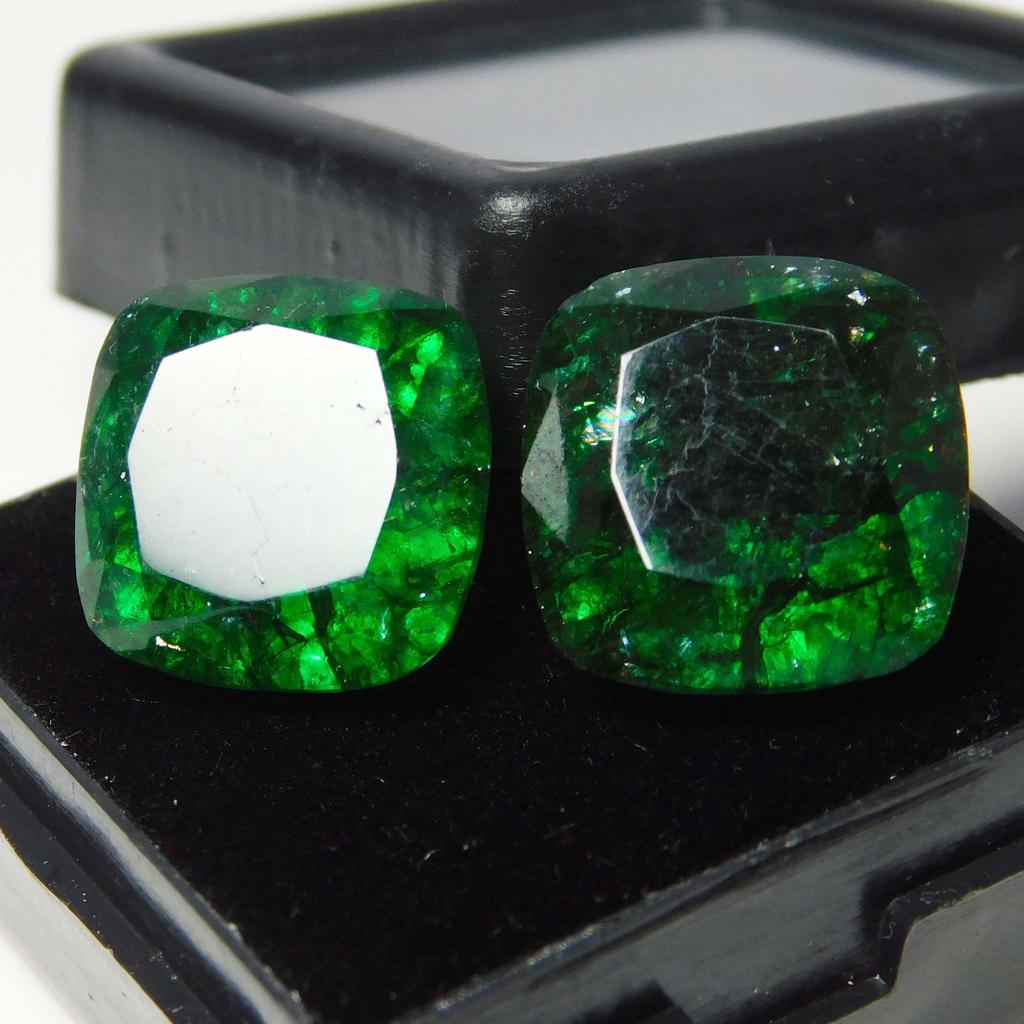 Loose Gemstone Natural Emerald 18.45 Carat CERTIFIED Colombian Best Cushion Cut