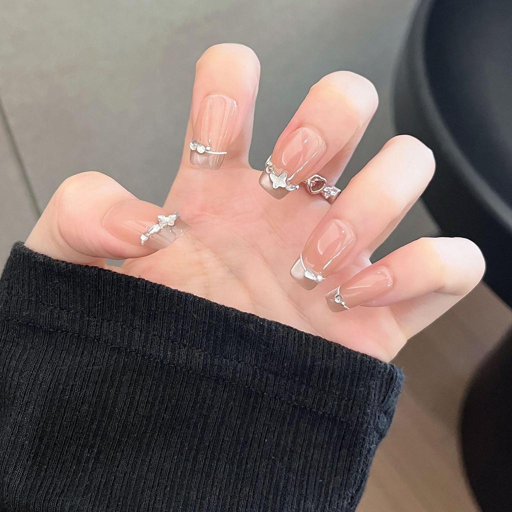 2025 New Style Rich Girl Medium-Length High-End Wearable Nail Stickers & Tips for Brides