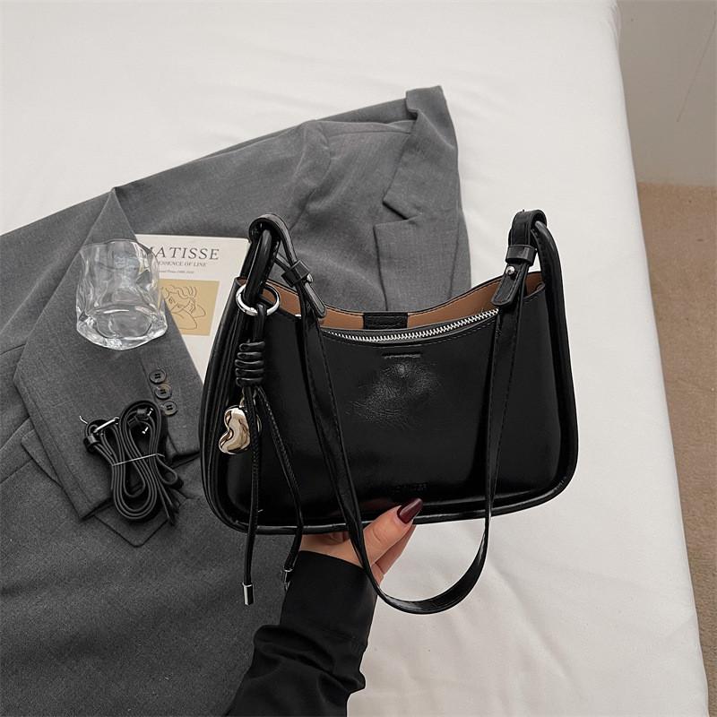 IELGY Fashionable All-Match Messenger Bag Shoulder Underarm Simple Bag