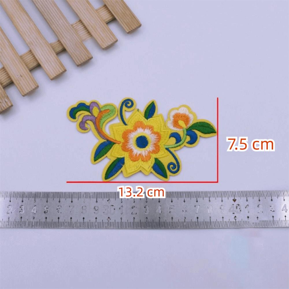 Flowers Leaves Embroidery Patches Hot Melt Adhesive Ironing DIY Embroidery Flowers Patch Sew Iron On Patches