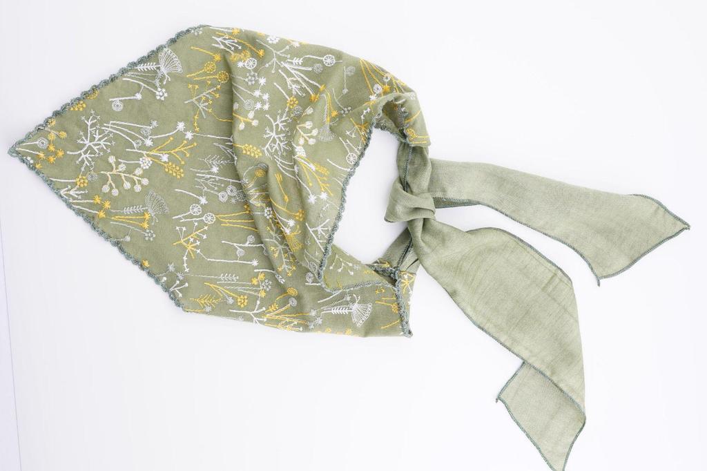 European and American Embroidered French Pastoral Hair Accessories: Triangle Shawl & Scarf Set