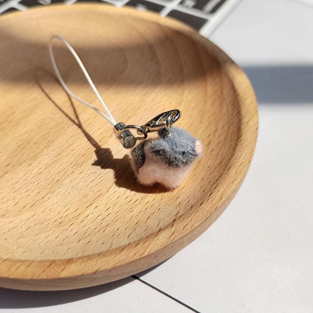 Flocked Bag Charm Portable Plush Pig Keychain Mini Pig Plush Pendant Sturdy Soft Keychain Accessory For Girlfriend Gift Keychain