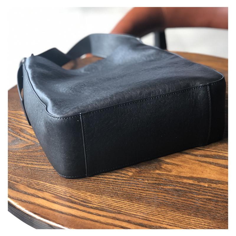 Leisure Women Big Bag Genuine Leather Wide Belt Bucket Bag Soft First Layer Cowhide Shoulder Bag