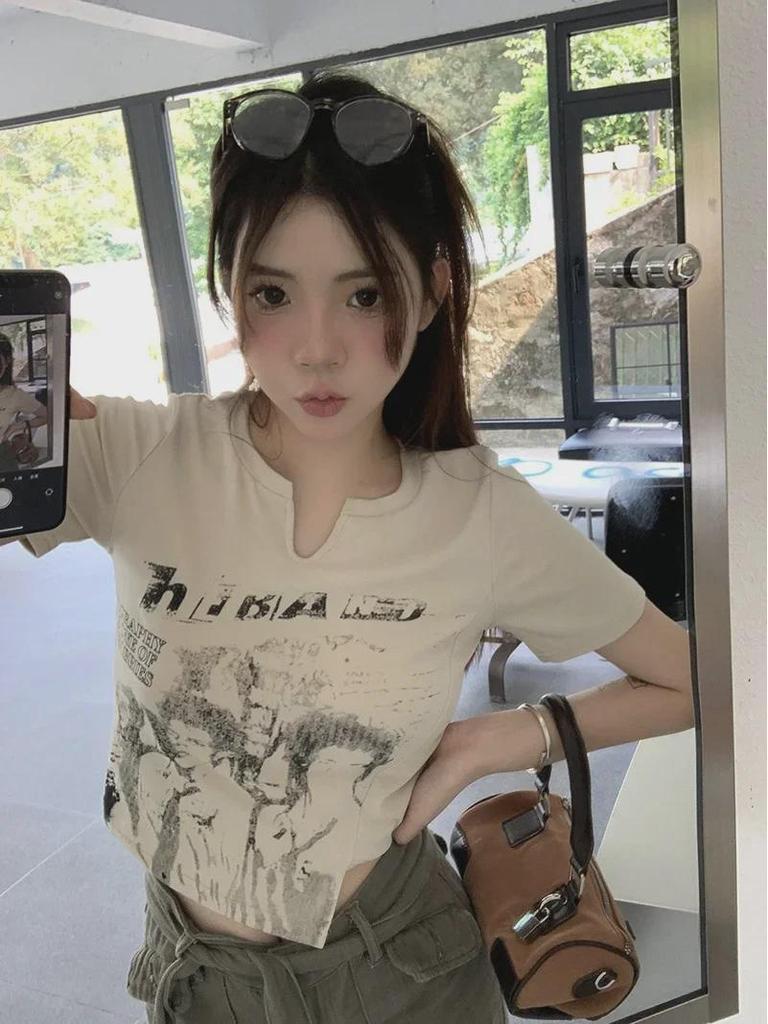 2023 Summer Women's Retro Irregular Short Sleeve T-Shirt - Hot Girl Style