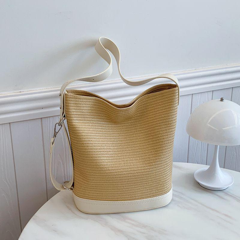 

Korean Style Color Block Woven Straw Bucket Bag - Large Capacity Shoulder & Crossbody Bag for Summer бежевый