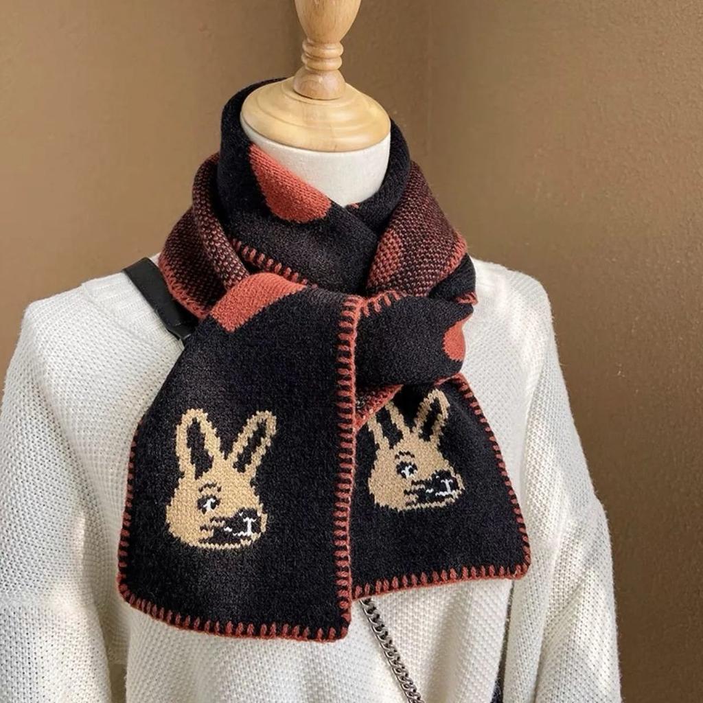 New Autumn and Winter Short Neck Scarf for Women Knitted Neck Protector Soft Girl Korean Versatile Warm Love Kangaroo Head Student