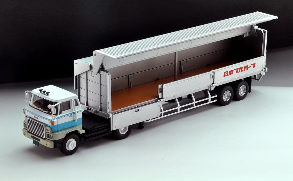 Tomica Limited Vintage Neo Maßstab Hino HE366 Flügeldach-Auflieger Fruehauf Fertigmodell 1/64 LV-N167a (Nippon FPR239) Weiß/Blau,