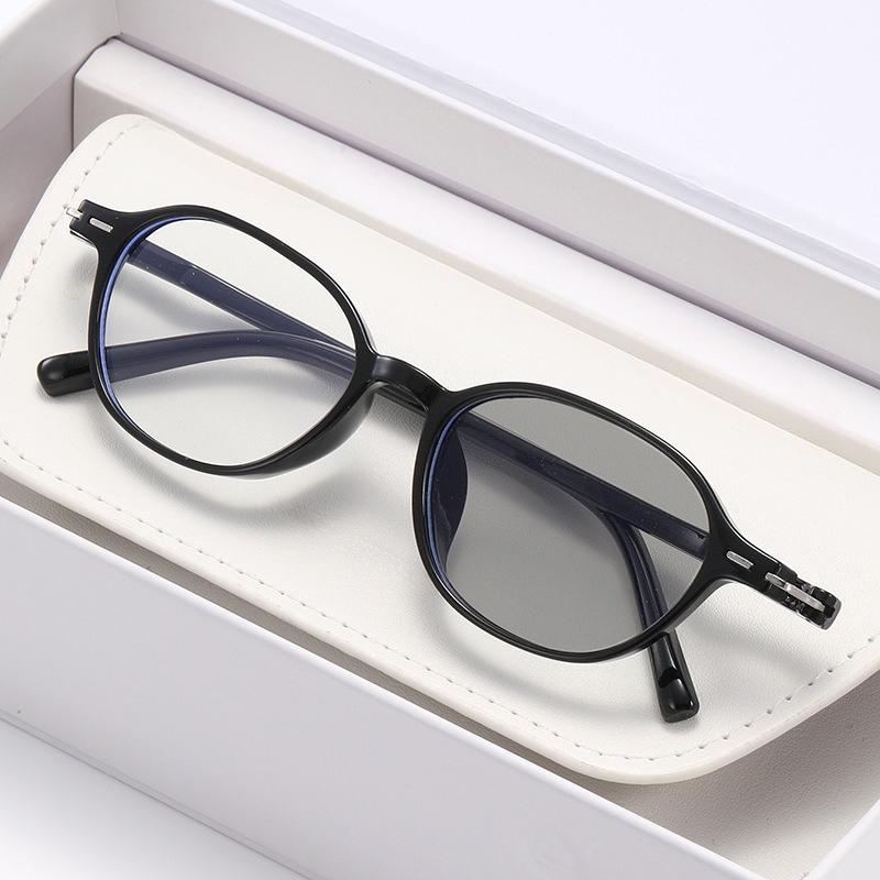 Stylish Oval-Frame Anti-Blue Light Photochromic Reading Glasses Unisex Minimalist Ultra-Light Presbyopia Eyewear 0 To +4.0