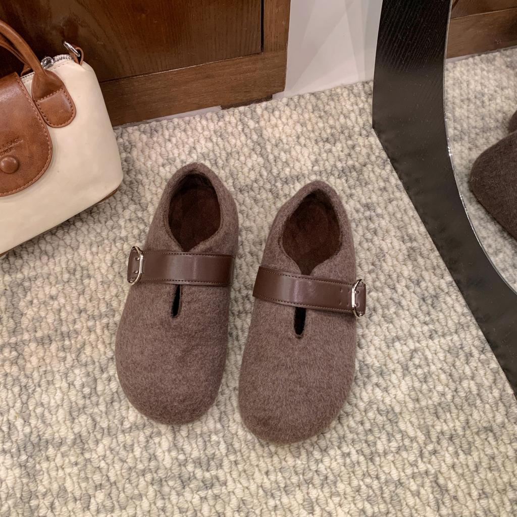 Retro fleece leather~ Soft leather flat-bottomed Mary Jane shoes women's 2025 autumn fleece round head belt buckle light mouth single shoes plush